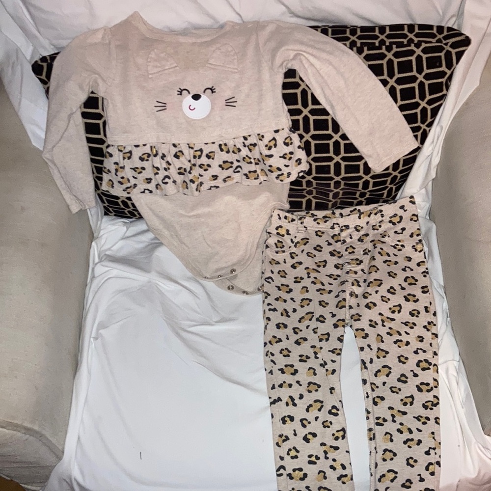 Long sleeve onesie with matching pants.